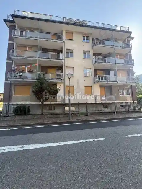 Appartamento in vendita a Borgosesia