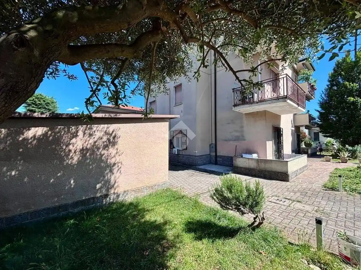 Appartamento in vendita a Brignano Gera d'Adda
