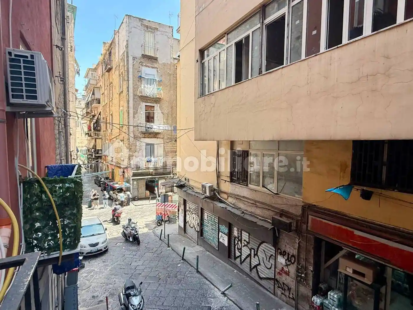 Appartamento in vendita a Napoli