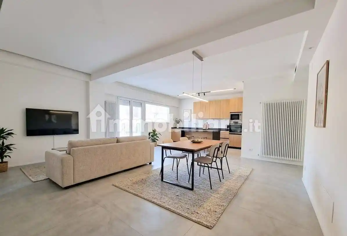 Appartamento in vendita a Riccione
