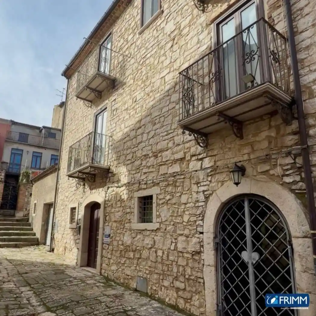 Casa indipendente in vendita a Vinchiaturo