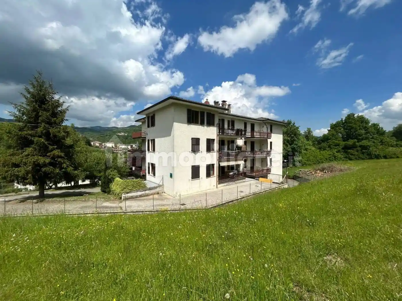 Appartamento in vendita a Ferriere