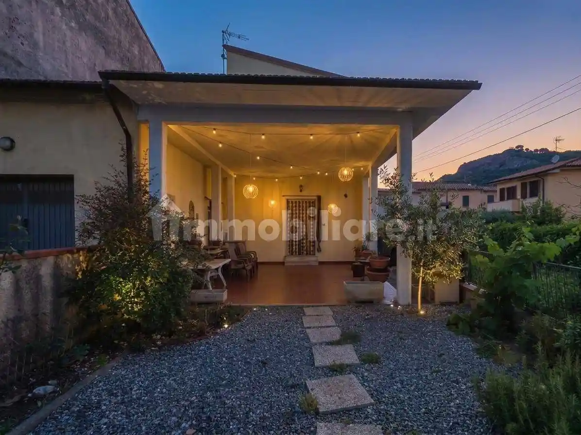 Casa indipendente in vendita a Vicopisano