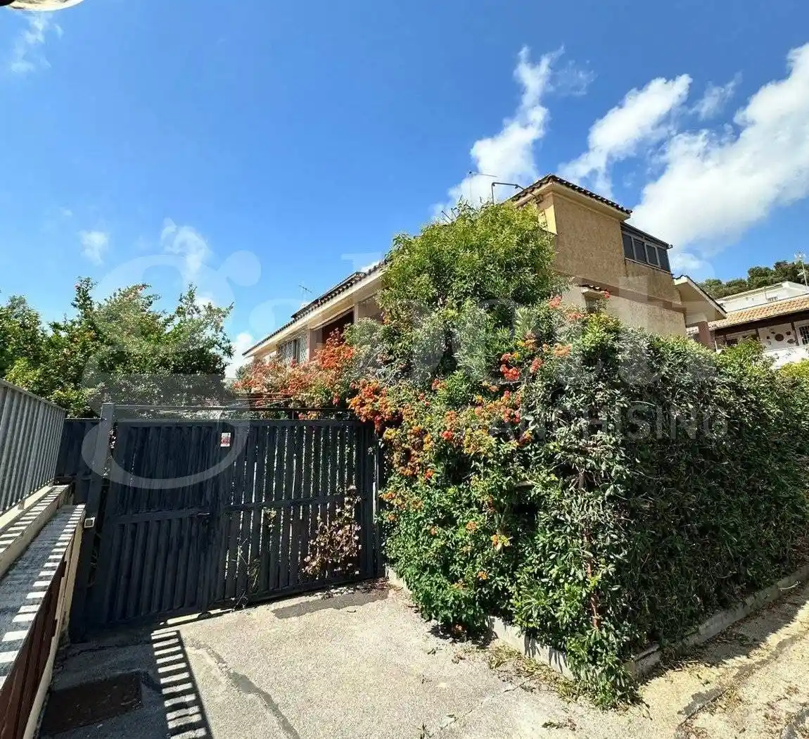 Appartamento in vendita a Ardea