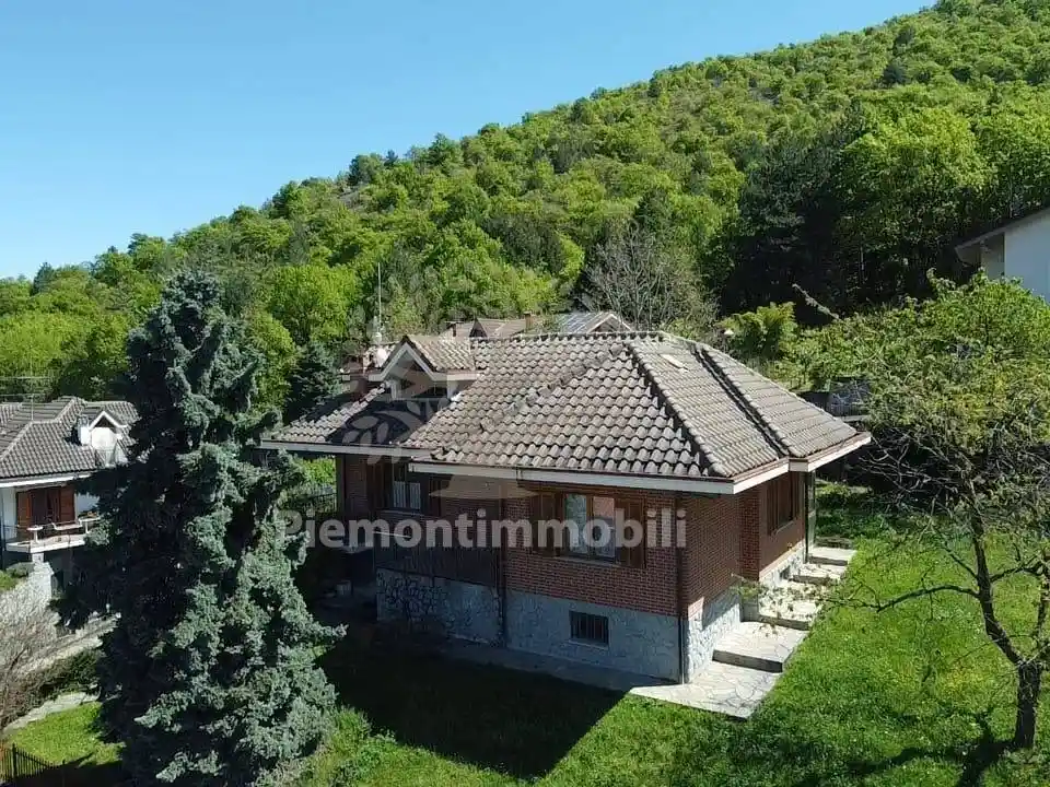 Villa in vendita a Trana