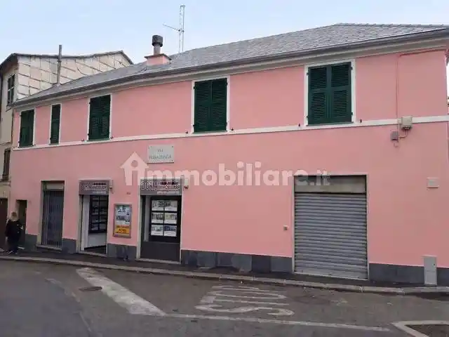 Appartamento in vendita a Genova