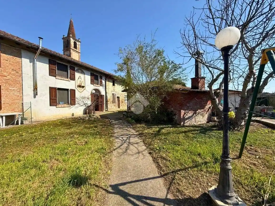 Villetta a schiera in vendita a Polesine Zibello