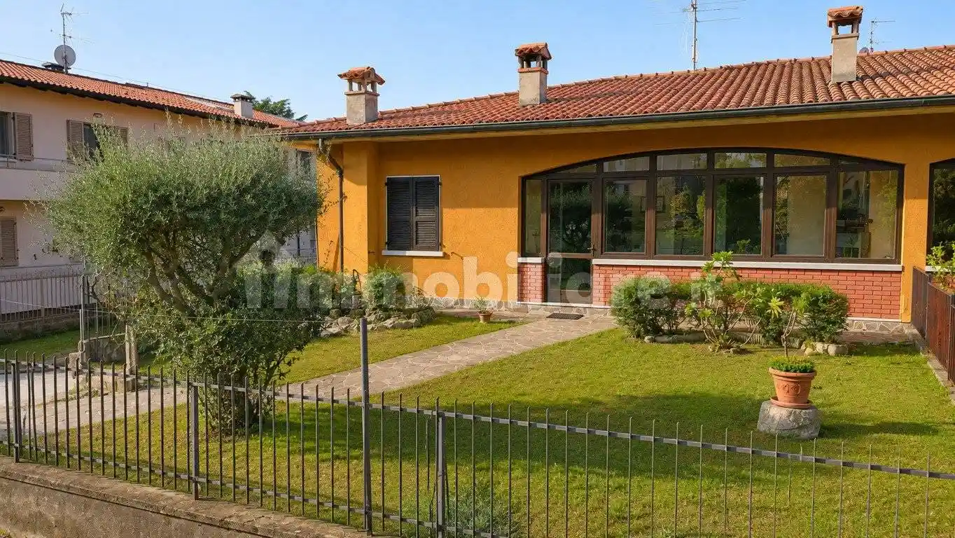 Villa in vendita a Coccaglio