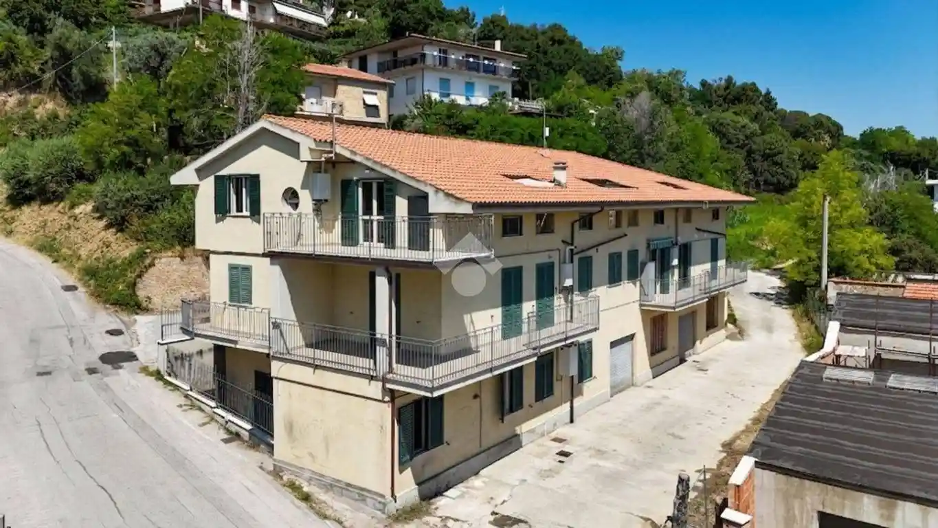 Palazzo - Edificio in vendita a Grottammare