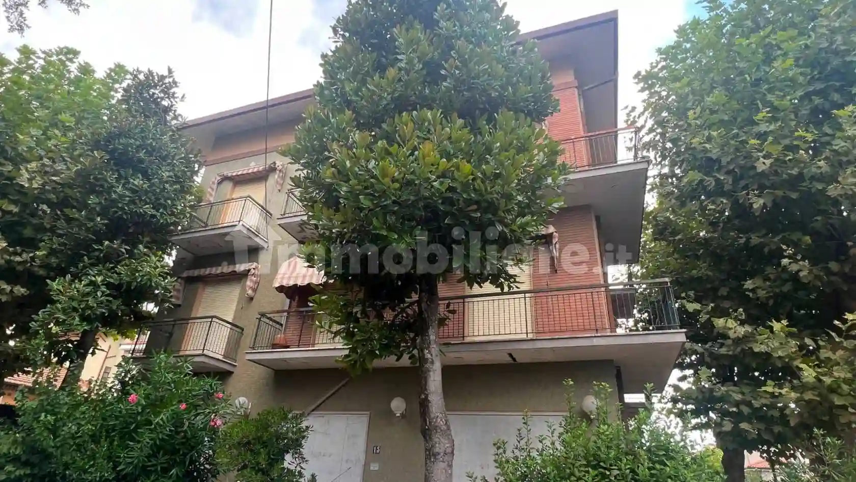 Palazzo - Edificio - foto 2