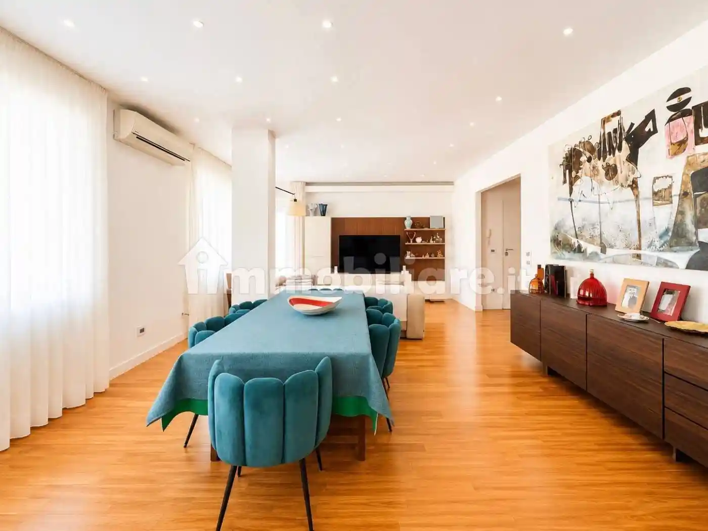 Appartamento in vendita a Napoli