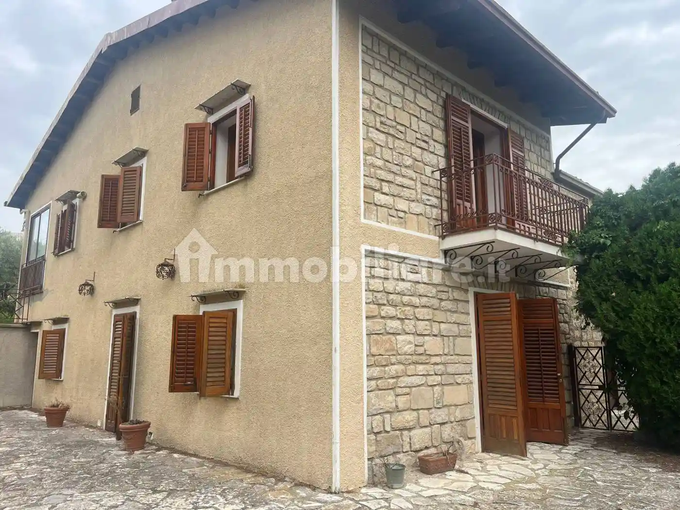 Villa in vendita a Prizzi