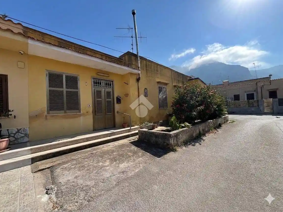 Villa in vendita a Castellammare del Golfo