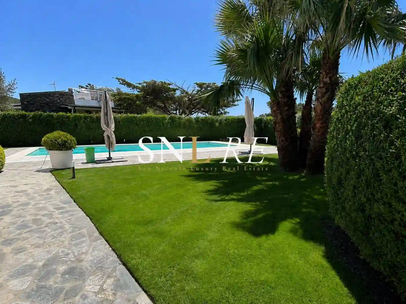 Villa - foto 2