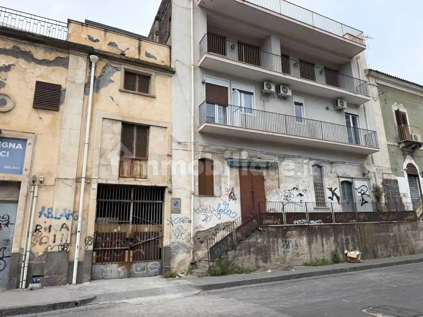 Casa indipendente in vendita a Catania