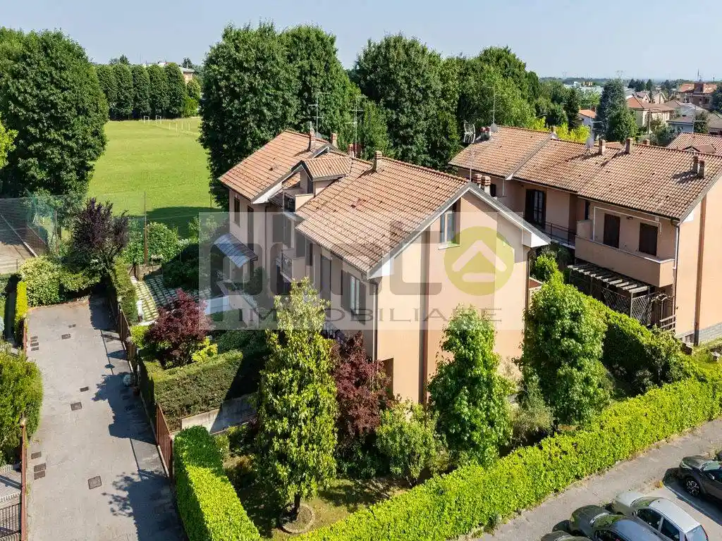 Villa in vendita a Busnago