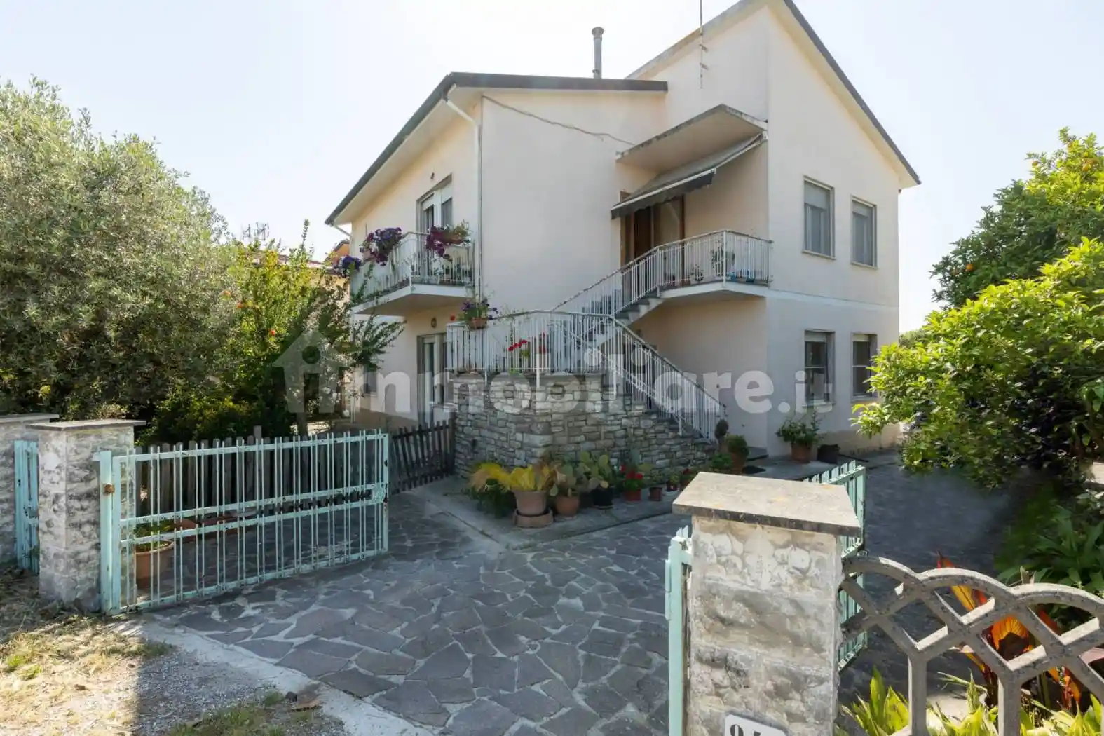 Villa in vendita a Pisa