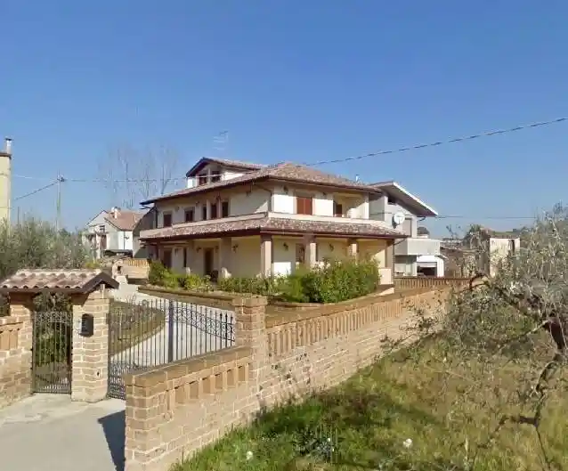 Villa in vendita a Campli
