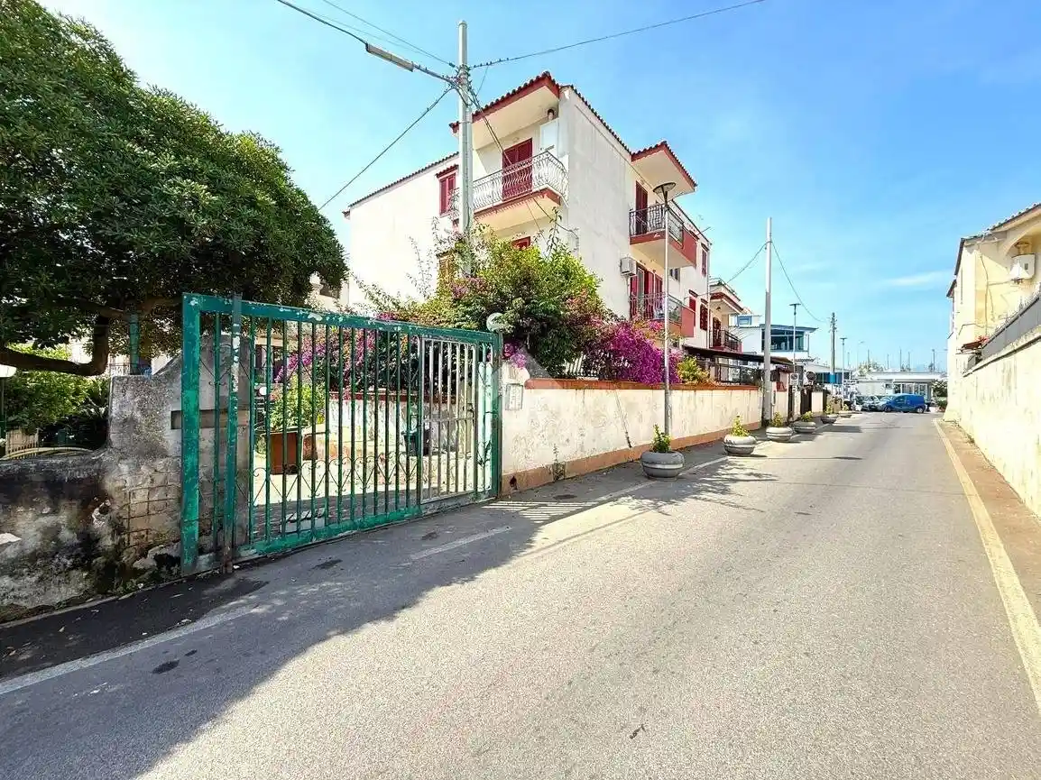 Appartamento in vendita a Bacoli