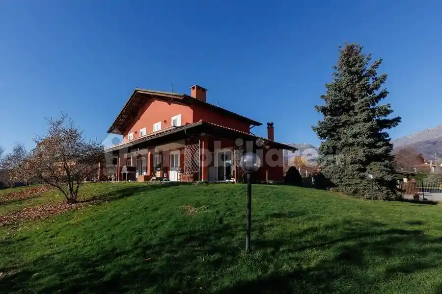 Villa in vendita a Occhieppo Superiore
