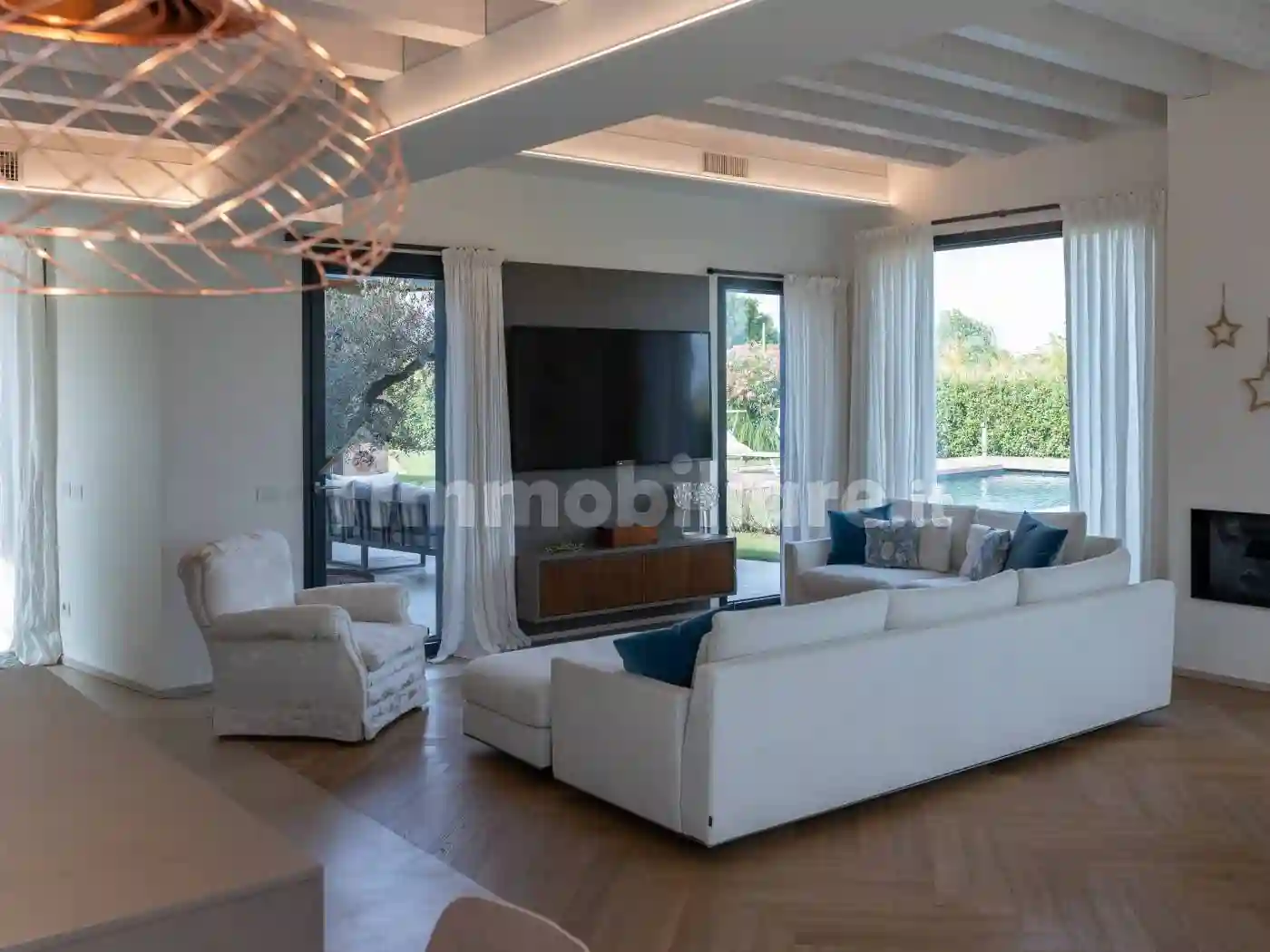 Villa - foto 3
