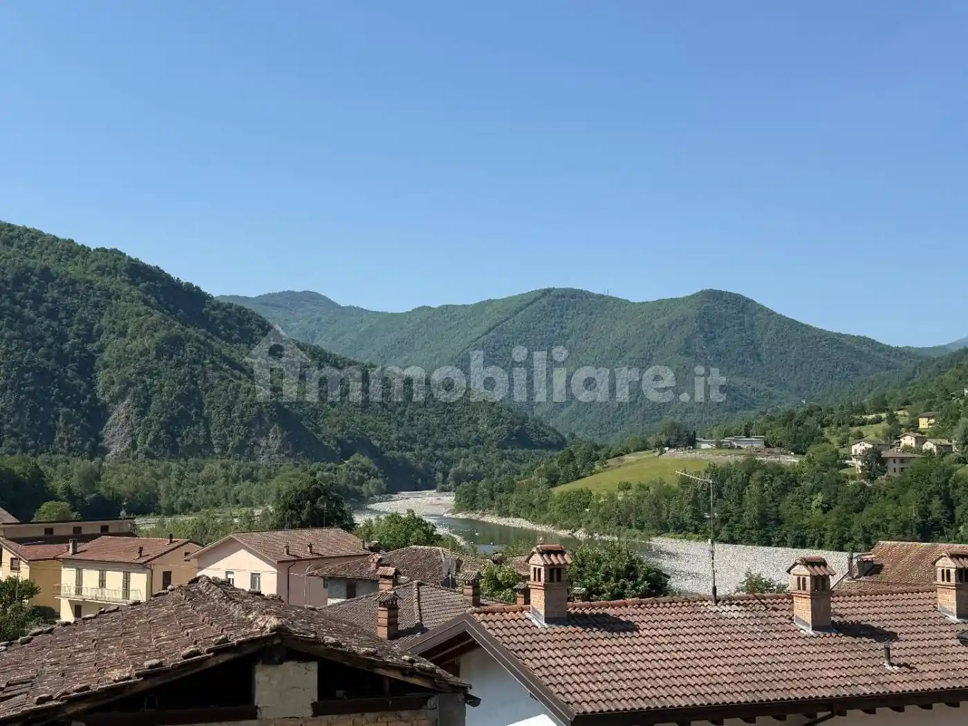 Appartamento in vendita a Corte Brugnatella