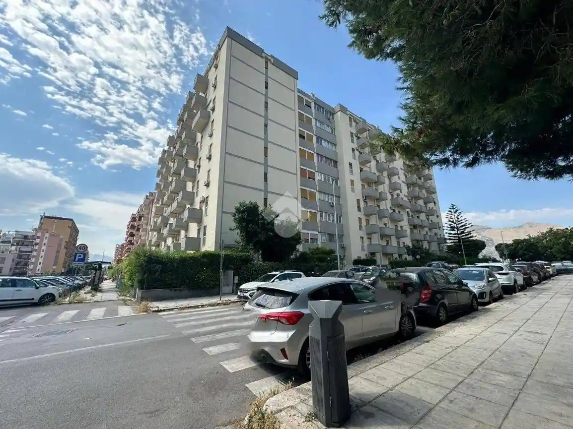 Appartamento in vendita a Palermo