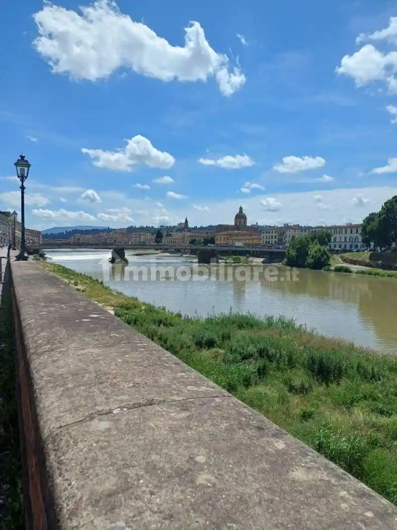 Appartamento in vendita a Firenze