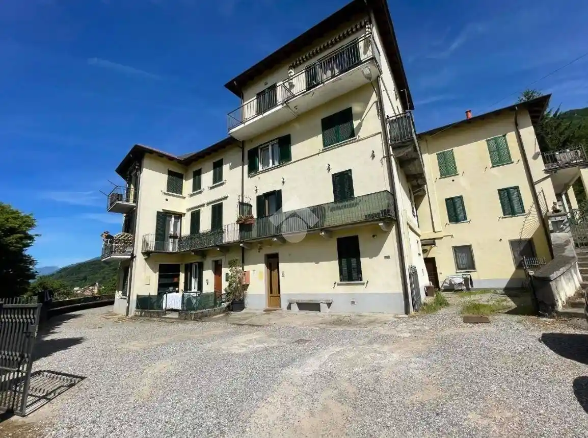 Appartamento in vendita a Porto Ceresio