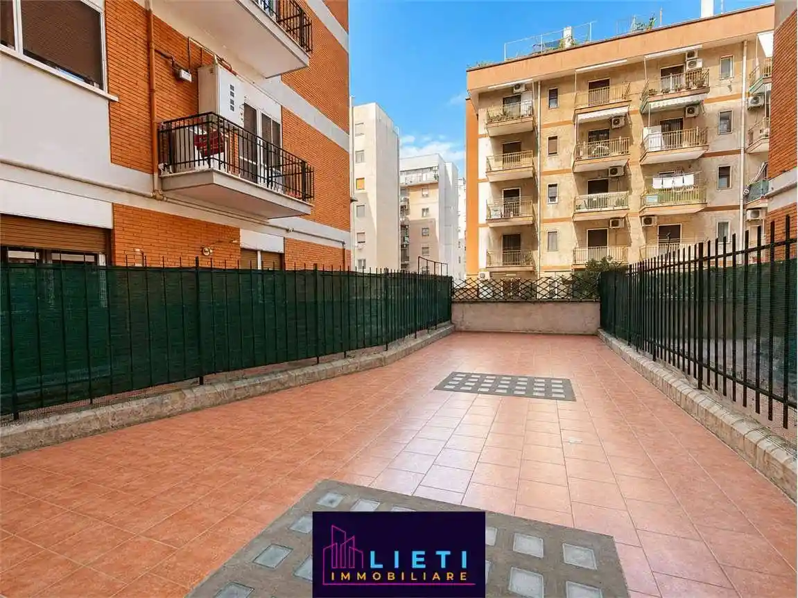 Appartamento in vendita a Taranto