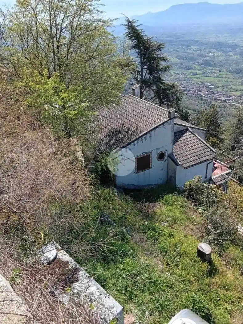Villa in vendita a Serrone