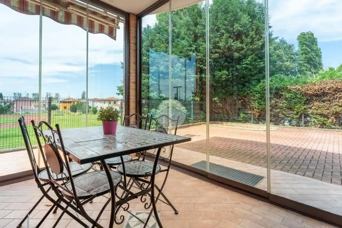 Villa in vendita a Bondeno