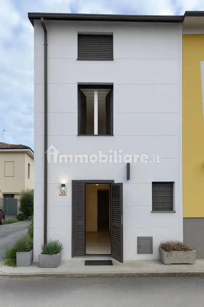Villetta a schiera in vendita a Lucca