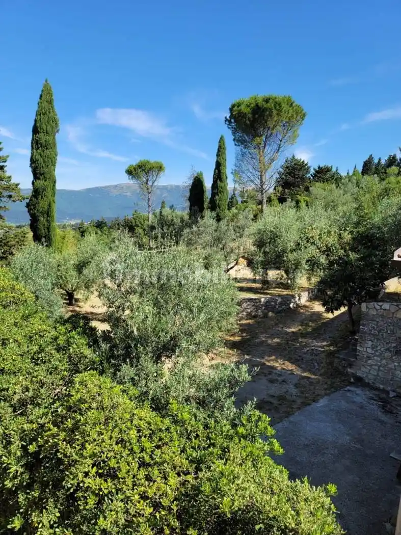 Appartamento in vendita a Calenzano