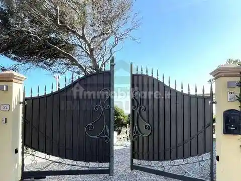Villa in affitto a Rosignano Marittimo