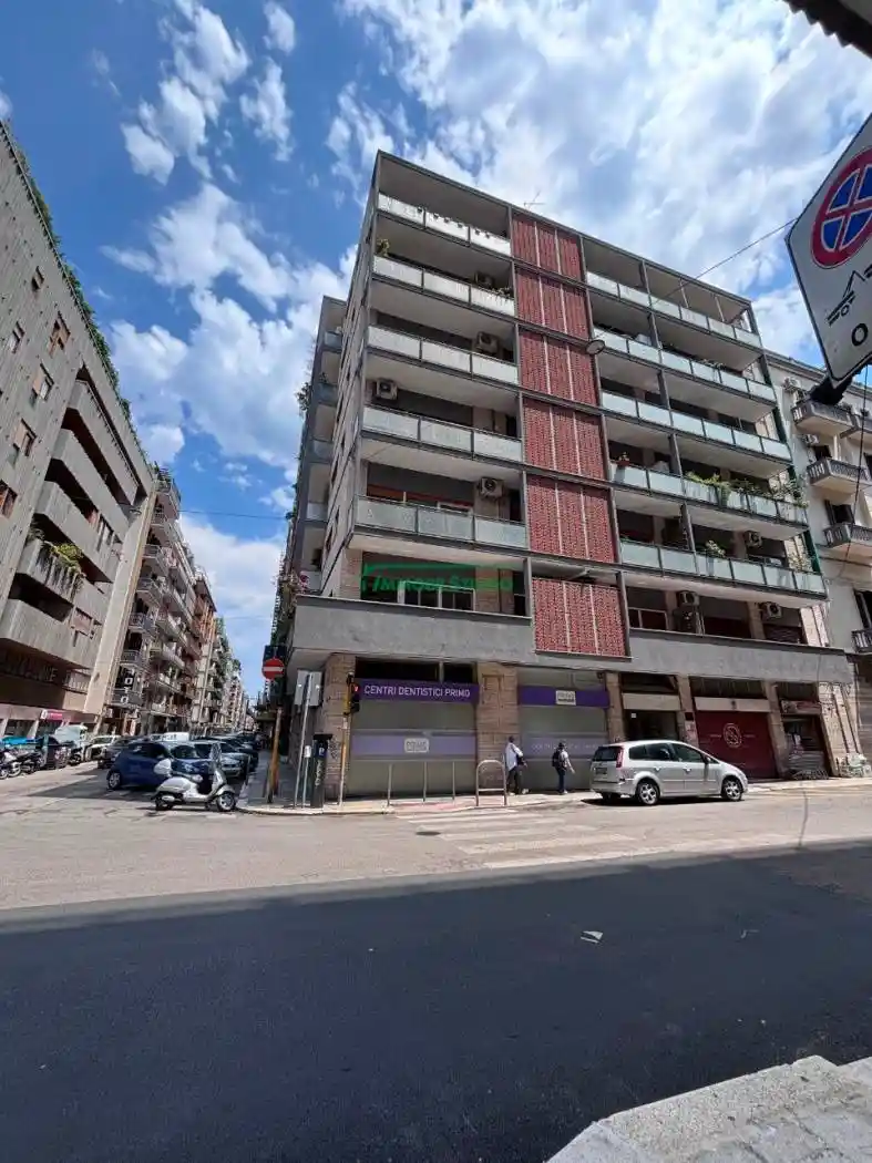 Appartamento in affitto a Bari