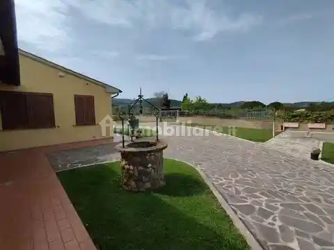 Villa in vendita a Piombino