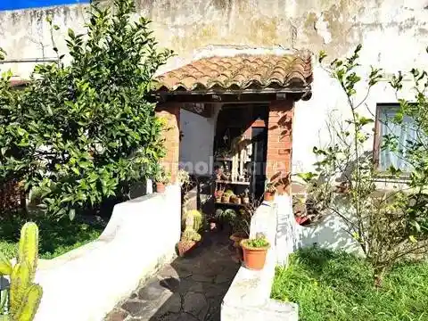 Villa in vendita a Piombino