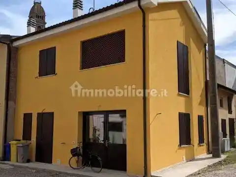 Villa in vendita a Terre del Reno