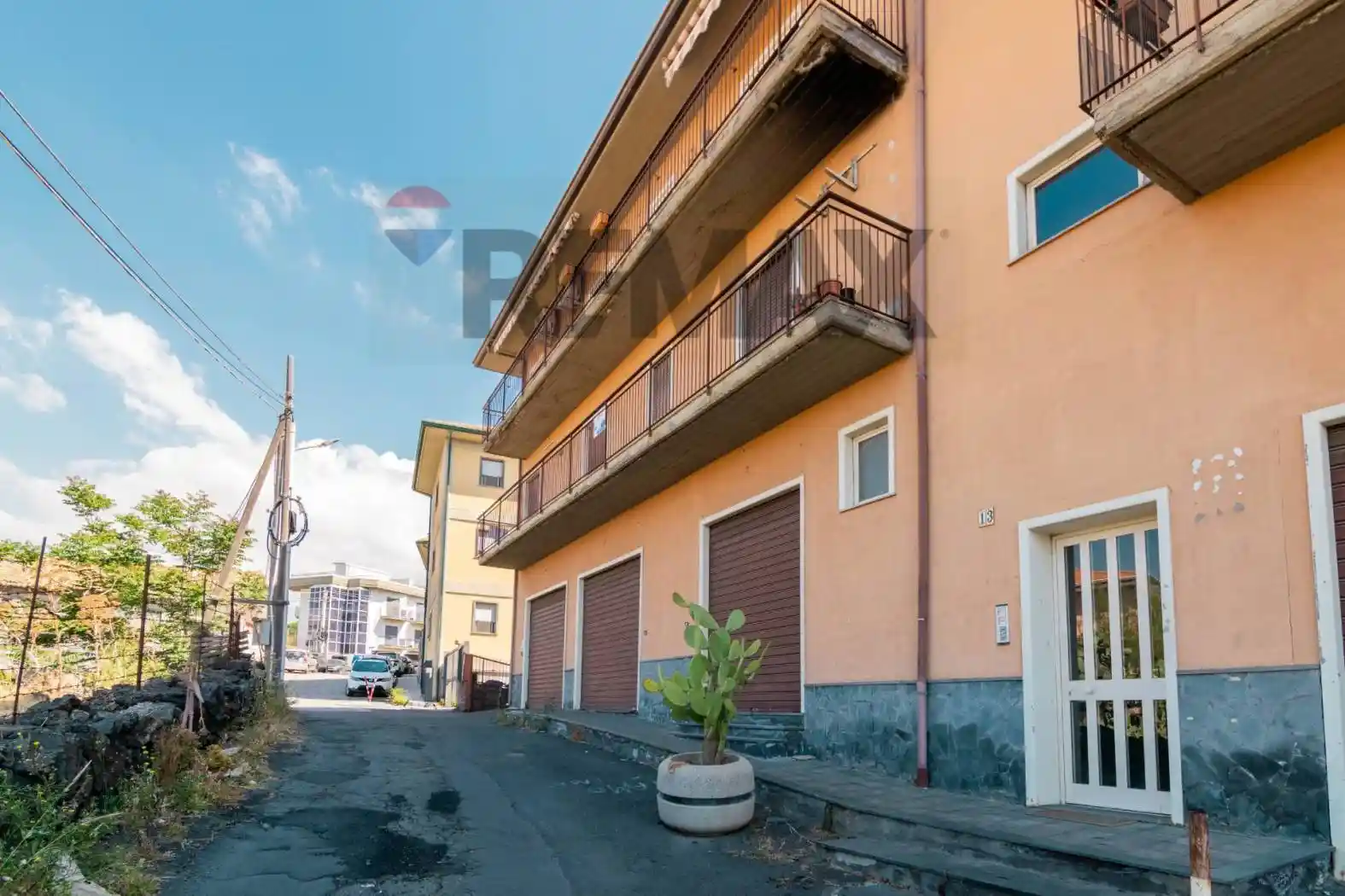 Appartamento in vendita a Camporotondo Etneo