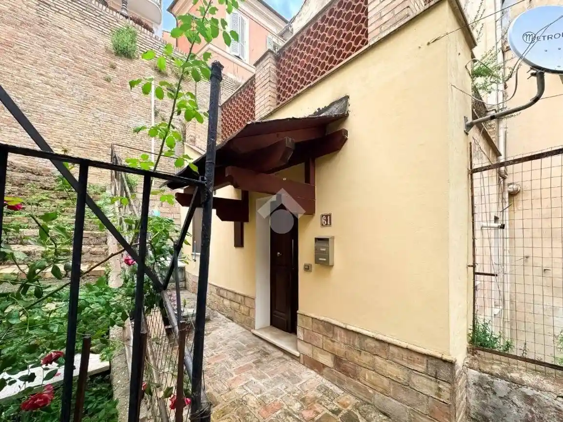 Casa indipendente in vendita a Chieti