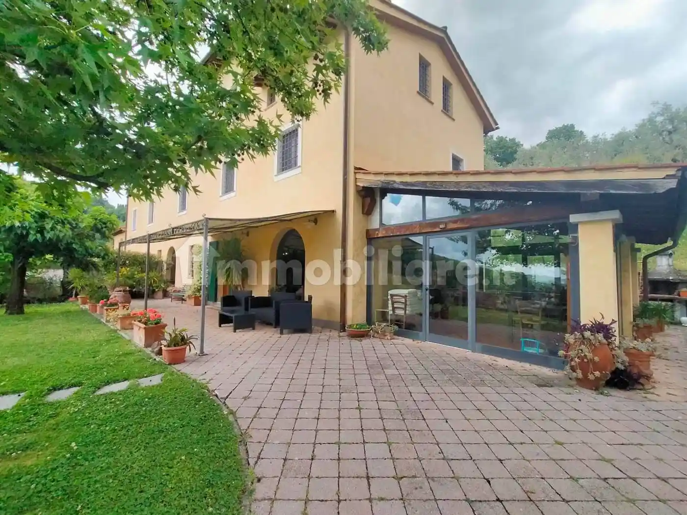 Rustico - Casale in vendita a Pistoia