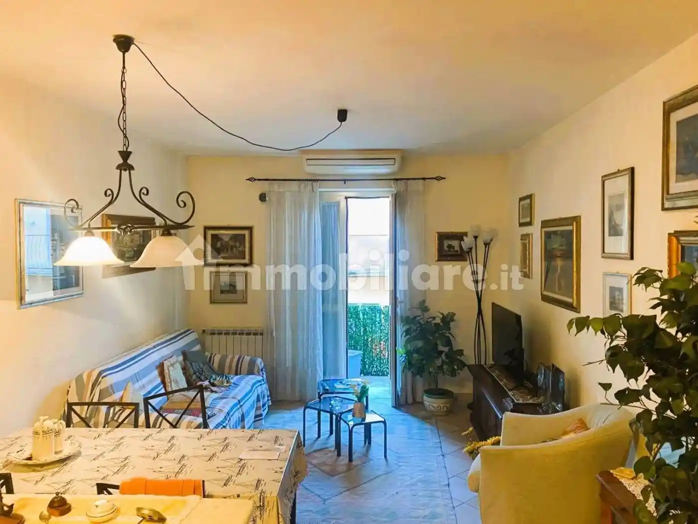 Appartamento in vendita a Viareggio