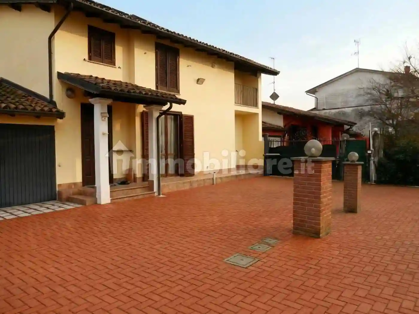 Villa - foto 2