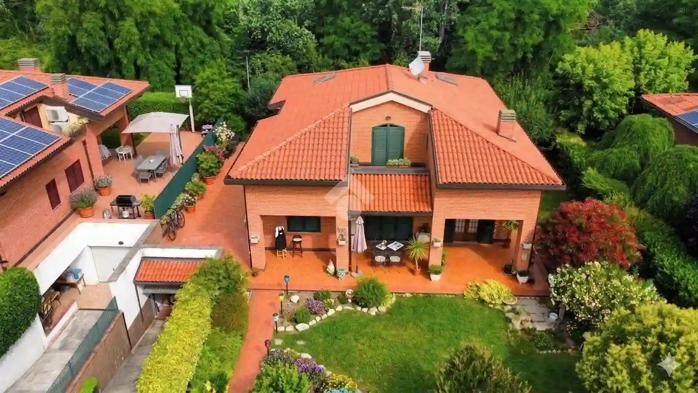 Villa - foto 2