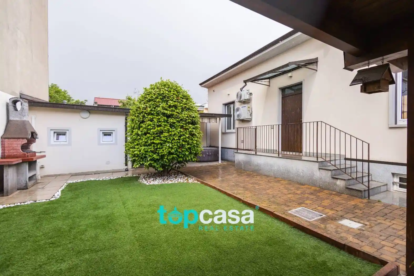 Villa in vendita a Busto Arsizio