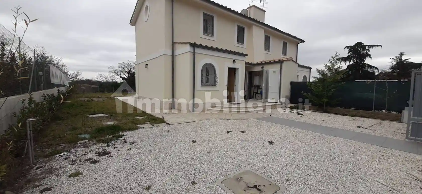 Villetta a schiera in affitto a Formello