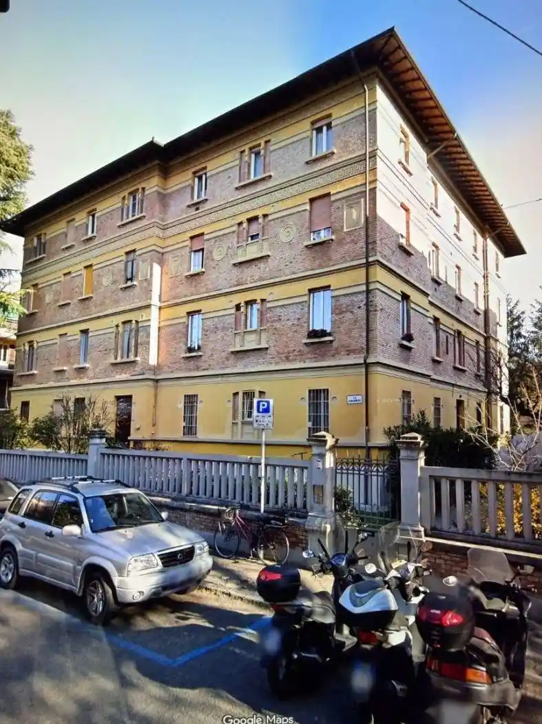 Appartamento in vendita a Bologna