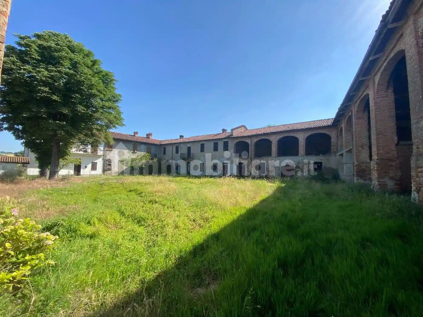 Rustico - Casale in vendita a Calliano