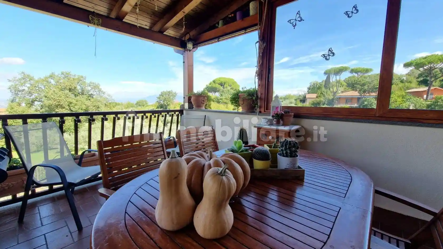 Villa in vendita a Monte Porzio Catone